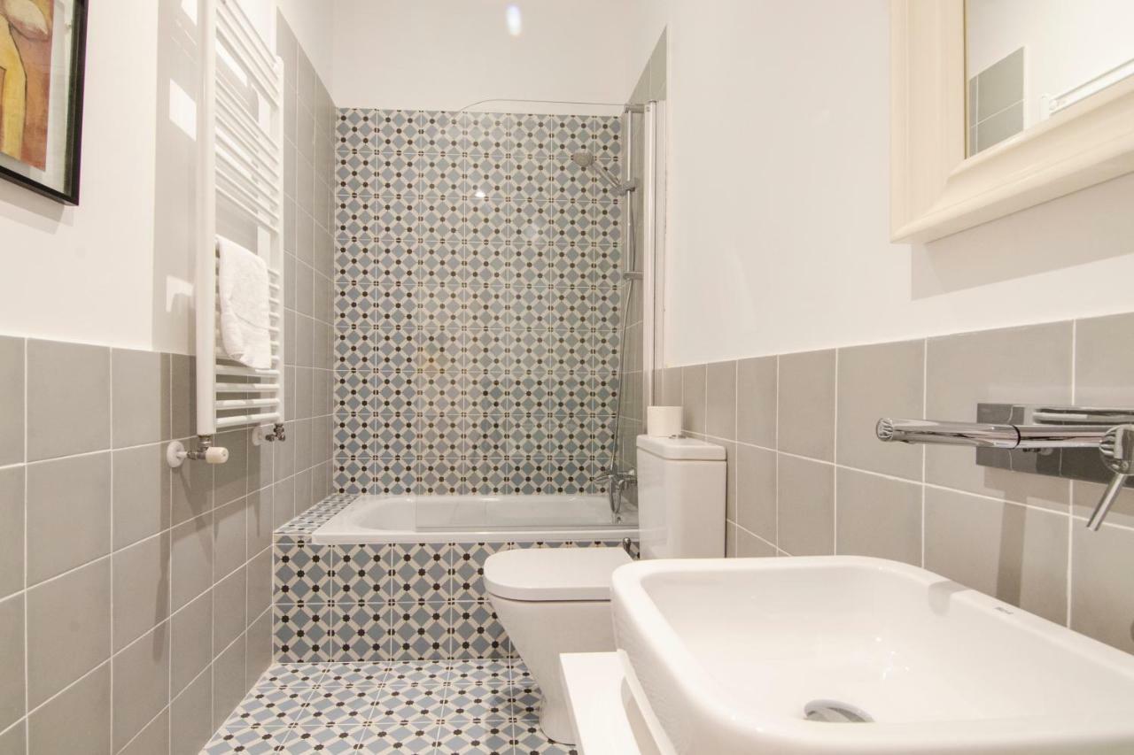Renovated And Modern- 3Bd 2Bth- Anton Martin Apartment Madrid Exterior foto